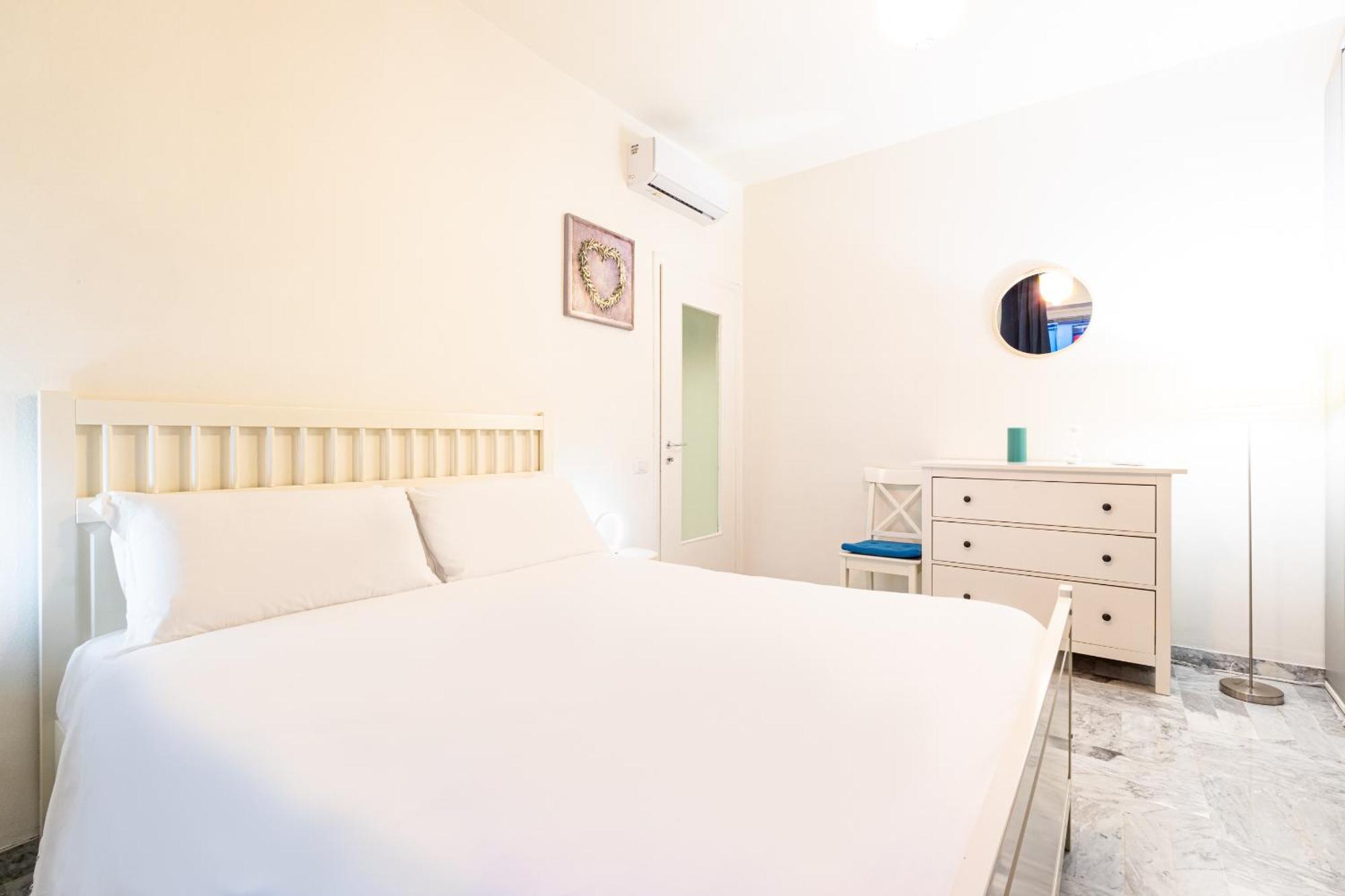 Piazza Gramsci Amazing Apartment With Balcony - Top Collection Milán Exteriér fotografie